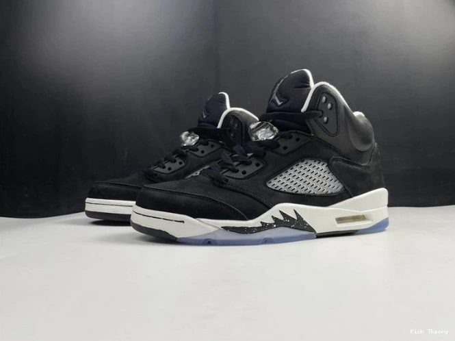 Kicktheory CT4838-011 JORDAN OREO 5 AIR 0815